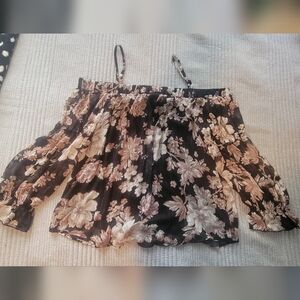 by & by Elegant Floral Top